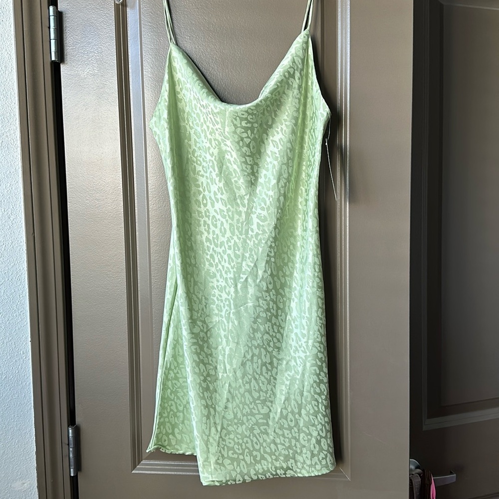 Light green Lizard Thicket boutique satin dress with cowl neck. NWT